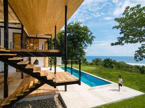 This Costa Rican Home Is The Ultimate Coastal Dwelling Houses In Costa Rica Modern Beach