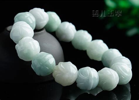 Genuine Natural Jade Lotus Bracelet Can Bring Gifts To Men And Women