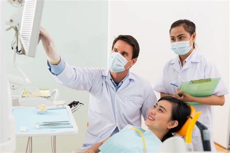 The Benefits Of Getting Help From An Oral Surgeon In Philadelphia Dr