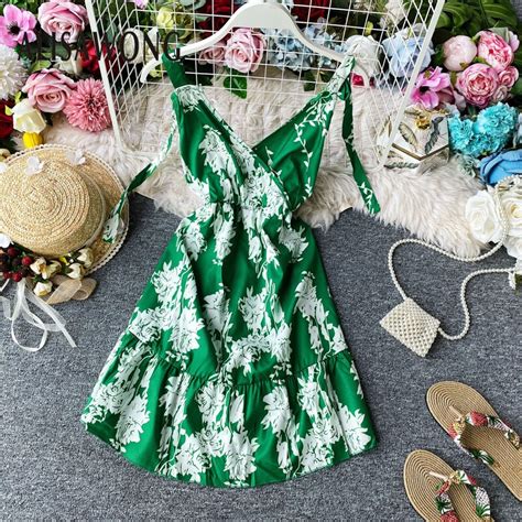 Summer Sexy Strapless V Neck Foral Printed Spaghetti Strap Dress 2020
