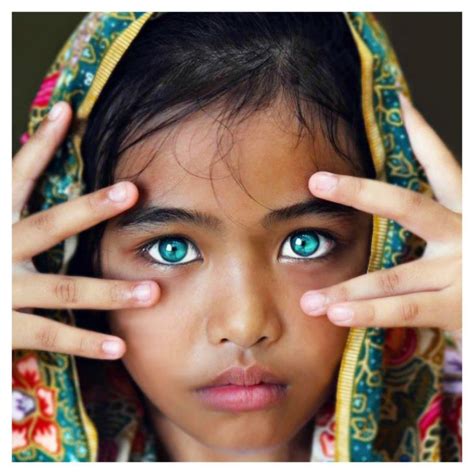 Những đôi Mắt Xanh Trong Như Ngọc đẹp Nhất Thế Giới Khiến Bạn Như Bị
