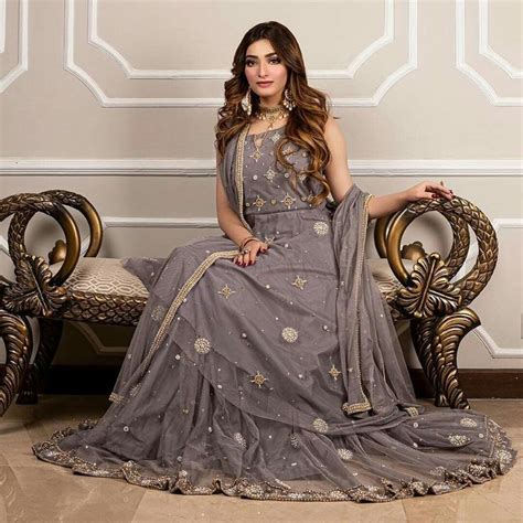 Pin By Beautiful Collection On Nawal Saeed Formal Dresses Long