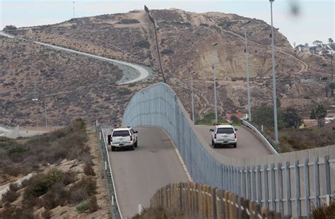 Why Trump Cant Simply Build A Wall Along The Us Mexico Border With