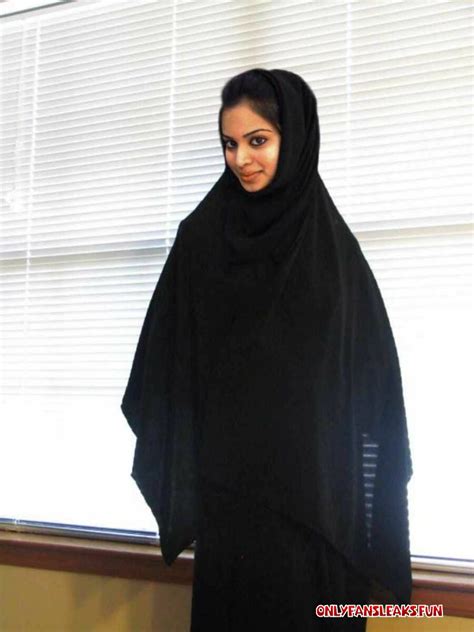 Pictures Of Naked Saudi Arabian Teens With Hijab OnlyFans Leaks