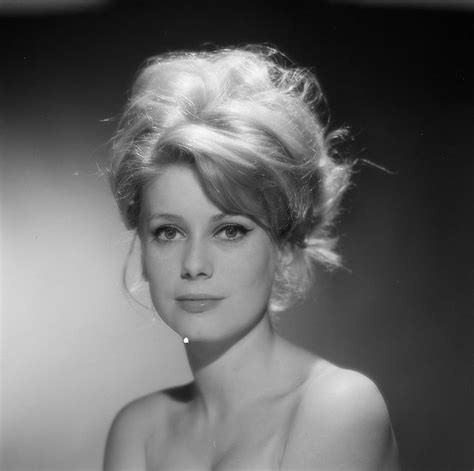 Catherine Deneuve Young Photos Juliet A Young Catherine Deneuve