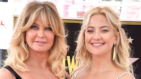 Kate Hudson Shares Heart Melting Baby Photo With Goldie Hawn Fans Go