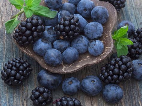 Food Berry Blackberry Blueberry Fruit Hd Wallpaper Peakpx