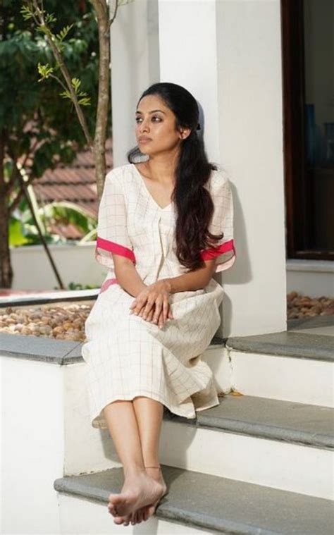 Gauthami Nair Feet 6 Images Celebrity