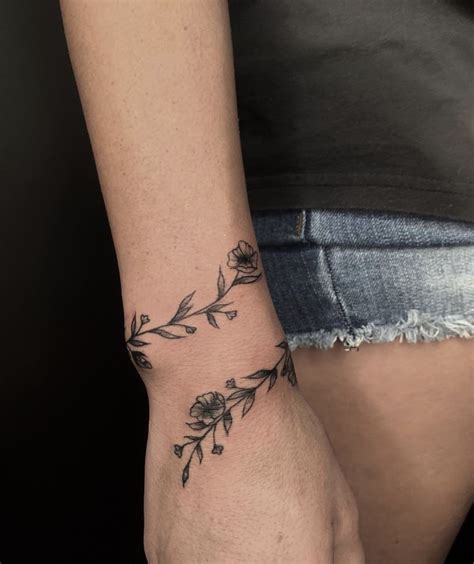 Pin By Lenore Ktek ⚓ On That Tatt Wrap Around Wrist Tattoos Wrap