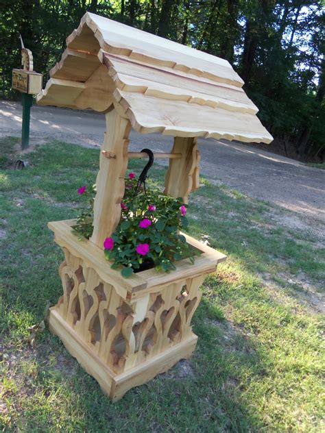 The illustrated wood plans take you step by step, with photos and easy to follow instructions. WDDSr Fine Woodworks: Wishing Well Planters