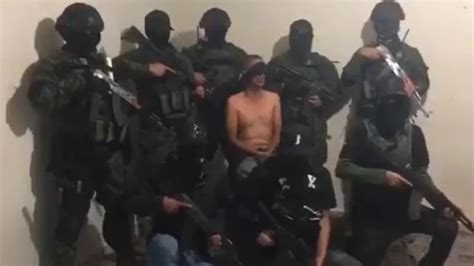 Video Sicarios Interrogan A Miembro Del Cártel De Sinaloa Que Después