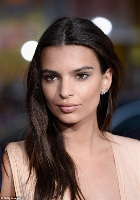 Emily Ratajkowski Flashes Her Entire Sideboob In Sultry Shoot Daily