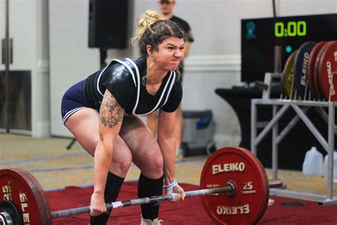 Florida Poly Womens Powerlifting Readies For National Title