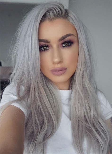 8 for a touch of blue 13 Grey Hair Color Ideas to Try - Page 13 of 13 - Ninja ...