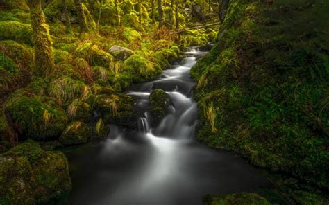 River Waterfall Over Moss Covered Rocks 4k Ultra Hd Wallpaper