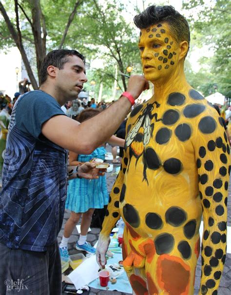 Passage Noble Prendre Le Contr Le Naked Male Body Painting Marque