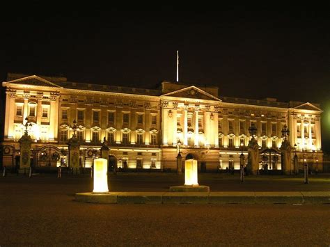 History Of Buckingham Palace Factual Facts Facts About The World We