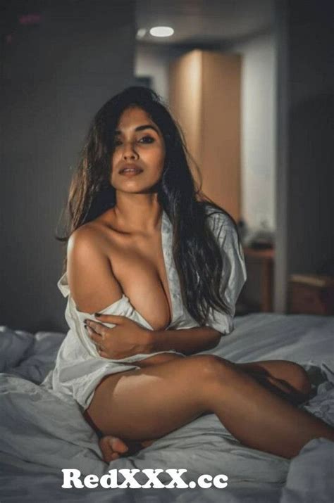 Sexy Sagarika Chatterjee Nude Photoshoot Webseries Model