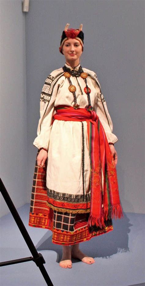 Traditional Russian Folk Costume русские традиционные народные костюмы Наряды Вышитые платья