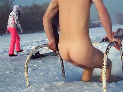 Winter Naked Swim ThisVid