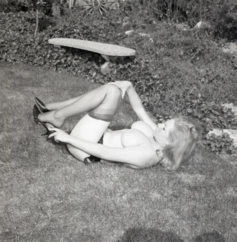 1960S RON VOGEL Negative Busty Nude Blonde Pinup Girl Marie Chandler