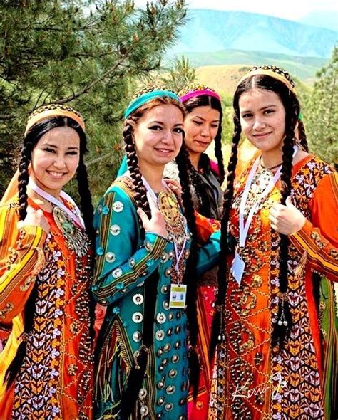 Turkmen Girl National Costumes Culture Clothing Traditional Outfits