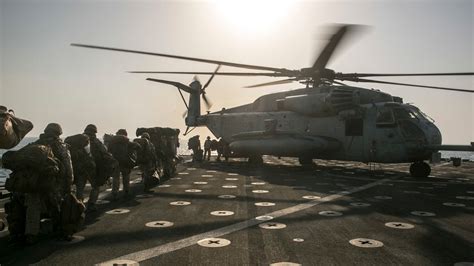 Dvids Images 15th Meu Transports Equipment Personnel By Air Image