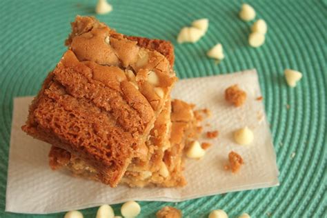Healthy no bake oatmeal raisin cookies recipe runner. Jolts & Jollies: Cinnamon Oatmeal Raisin Cookies