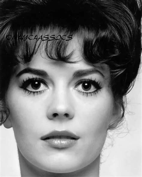 BEAUTIFUL SEXY HOT Actress Natalie Wood X B W Portrait Photo Pinup Cheesecake