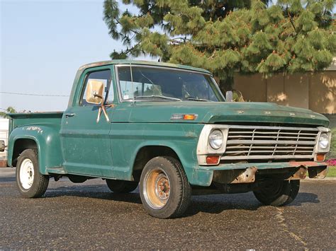 5 Things To Look At When Buying A Vintage Ford Truck Ford Truck