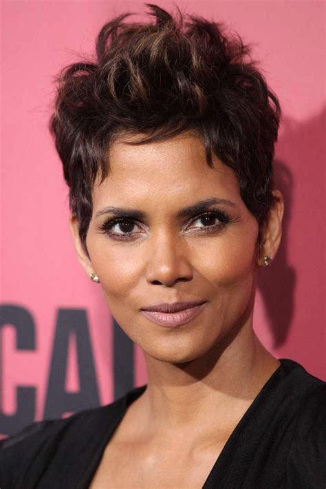 Short Haircut Women 2022