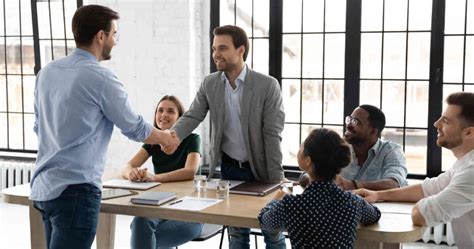 How To Welcome New Employees In Meetings