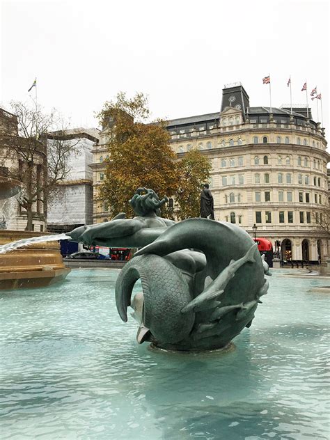 Mermaid Statues In Trafalgar Square London Mermaids Of Earth