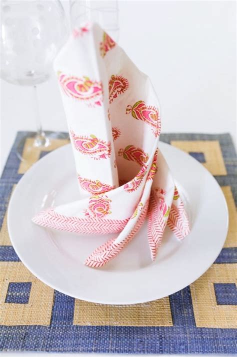 idées de pliage de serviette en papier facile pour anniversaire Pliage serviette