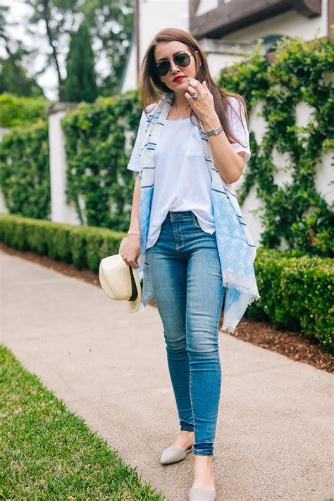 Dallas Blogger Amy Havins Wears The Never Basic Old Navy Tee