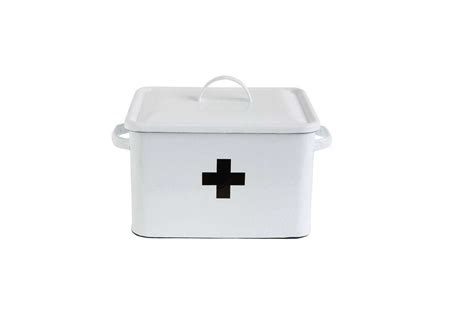 8 Favorites Multipurpose First Aid Boxes The Organized Home