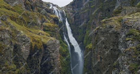 Premium Photo The Second Tallest Icelandic Waterfall Glymur Majestic