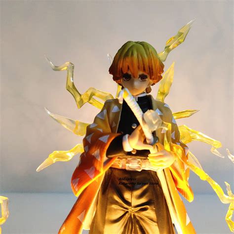 Kimetsu no Yaiba Store - Agatsuma Zenitsu Thunderclap Action Figure