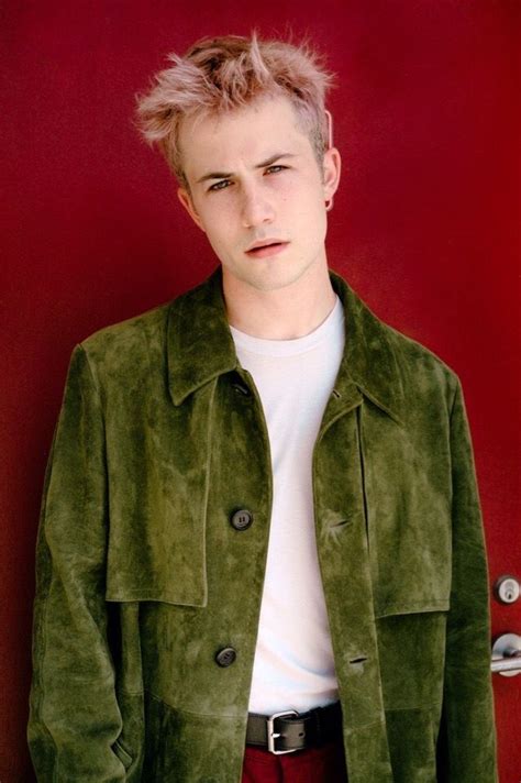 Pin By Милана On Dylan Minnette In 2020 Dylan Pretty Boys Cute Guys