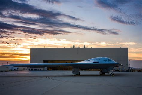 New B 21 Bomber Takes First Flight Rtechnology