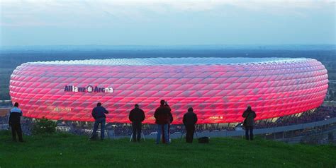 Espn+, espn app, sportsnet wo… sup: Bayern München gaat lege plekken te lijf met ...