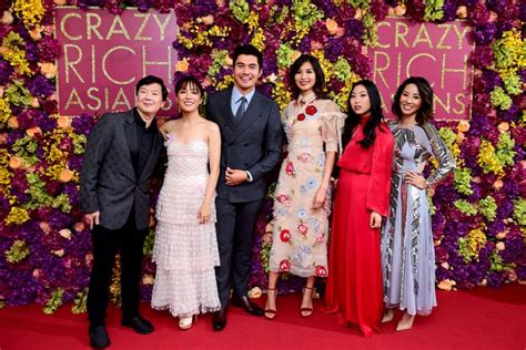 Crazy Rich Asians Is Now The Highest Grossing Romantic Comedy In A Decade Huffpost Uk Asian