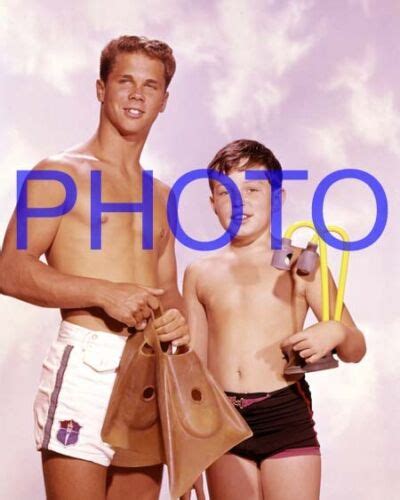 Leave It To Beaver Tony Dow Barechested Shirtless Jerry Mathers