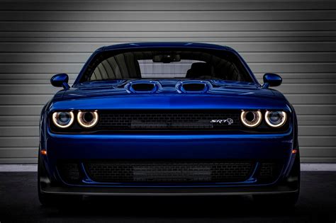 Dodge Gets Everyone Hyped For The 2019 Challenger Hellcat With New