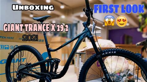 Unboxing And Assembling New 2021 Giant Trance X 29 2 Youtube