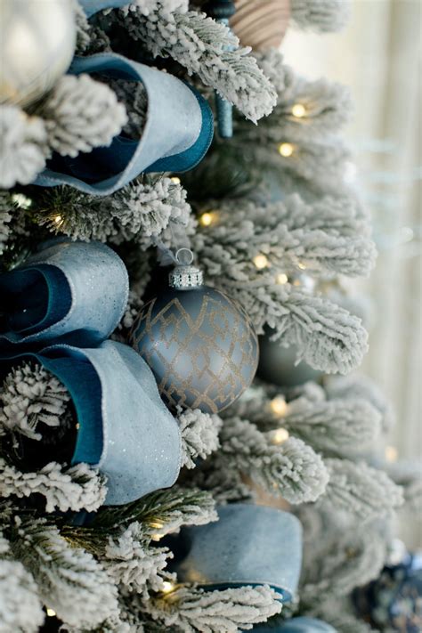 Christmas Decorations Blue Themed Featured In Elledecor