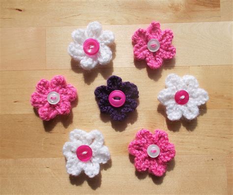 Mariannas Lazy Daisy Days Knitted Summer Flowers