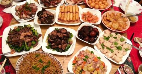 The typical dim sum menu will include various types of steamed buns, rice noodle rolls, and dumplings, all of which will include a range of fillings and ingredients from pork to prawns and chicken to. Coconut Aminos: A Soy Sauce Substitute for Asian Dishes ...