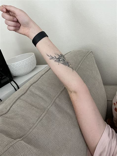 Breebunn On Twitter A Normal Picture Of My Arm I Wanted To Share With