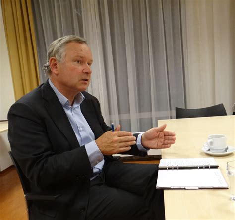 There is no recent news for this security. 2017-01-Elion - Zinspiratie